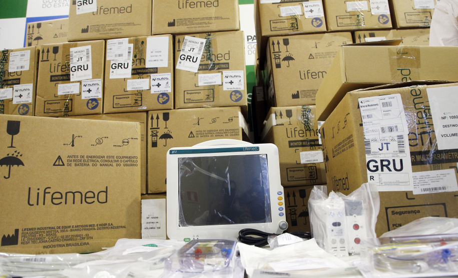 Governo do Paraná recebe 100 novos monitores do Ministério da Saúde