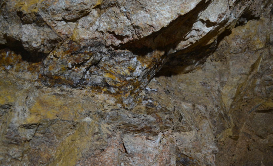 Estado e municípios receberam mais de R$ 48,5 milhões pela exploração mineral em 2021