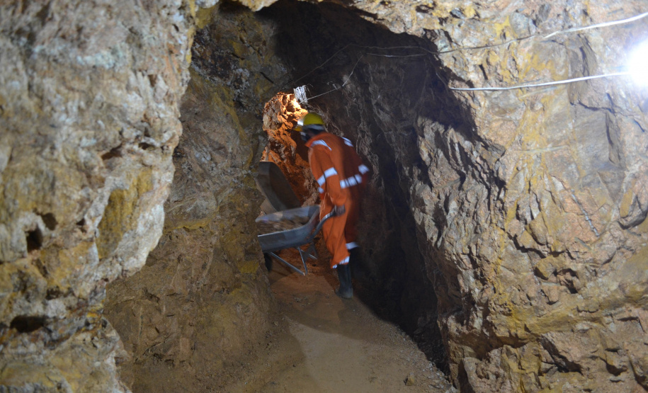 Estado e municípios receberam mais de R$ 48,5 milhões pela exploração mineral em 2021