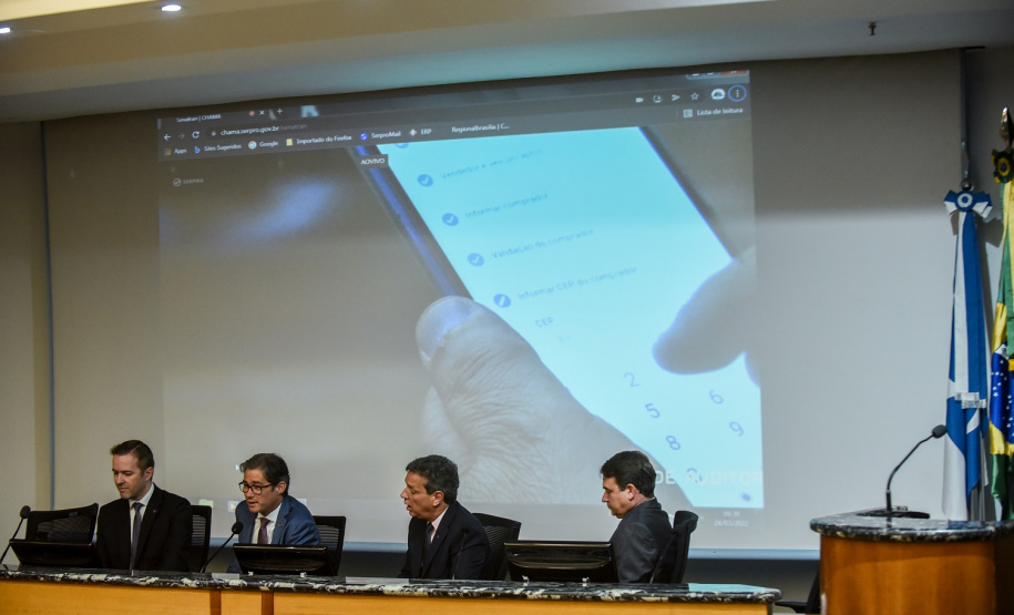 Detran-PR é um dos primeiros estados a oferecer o novo serviço Venda Digital da Senatran