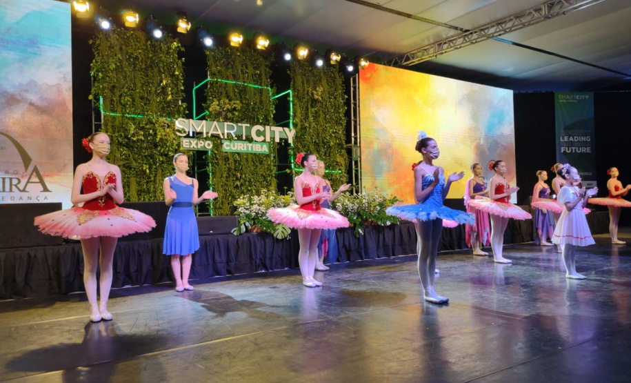 Escola de Dança Teatro Guaíra participa da 3a edição do Smart City Expo Curitiba