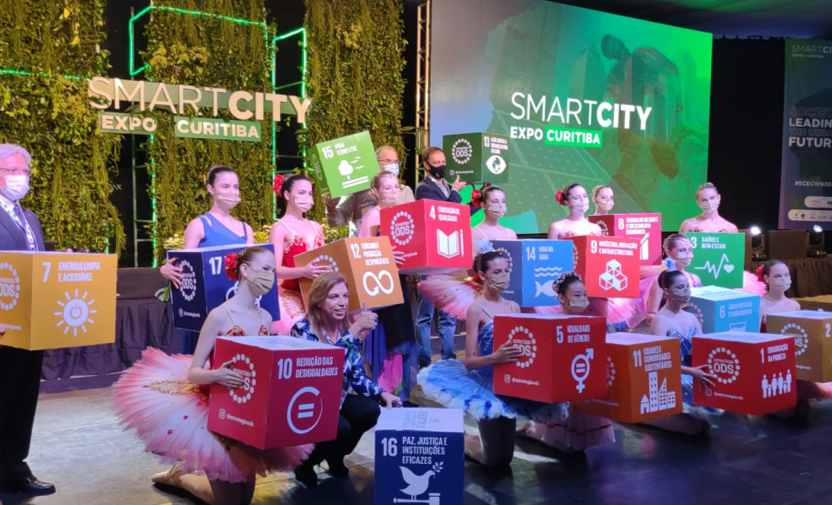Escola de Dança Teatro Guaíra participa da 3a edição do Smart City Expo Curitiba