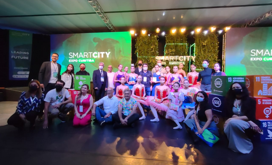 Escola de Dança Teatro Guaíra participa da 3a edição do Smart City Expo Curitiba