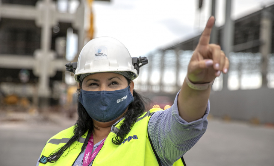 Aumenta a presença feminina no Porto de Paranaguá. Obrigado