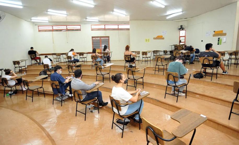 Abstenção chega a 30% no Vestibular 2022 da UEL, com mais de 6 mil ausentes