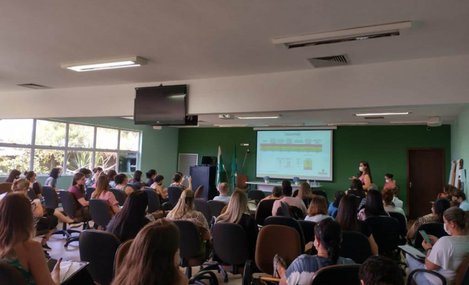 Sesa realiza 2º Encontro de Formação dos Tutores Regionais do PlanificaSUS Paraná