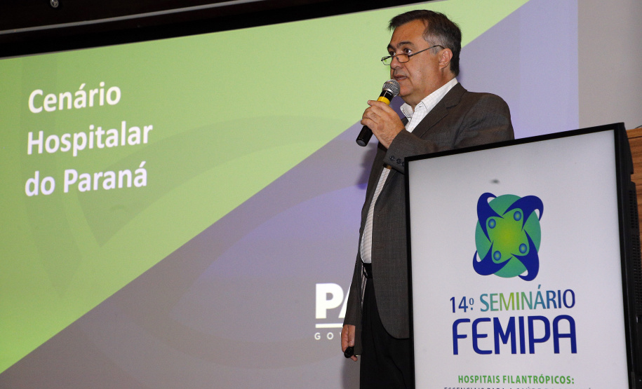 O secretário de Estado da Saúde, Beto Preto, lançou o Programa Opera Paraná.