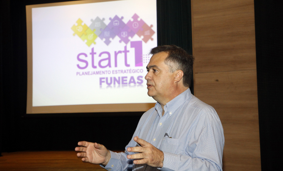 O secretário de Estado da Saúde, Beto Preto durante evento da  Fundação Estatal de Atenção em Saúde do Paraná (Funeas) -  Curitiba, 21/03/2022