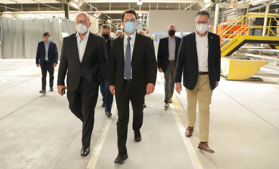 Governador Carlos Massa Ratinho Junior Visita a Fabrica da Incepa em Campo Largo.