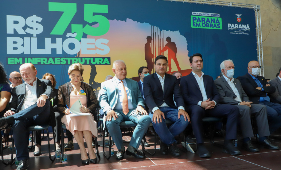 Governo confirma investimentos de R$ 130 milhões em rodovias do Paraná