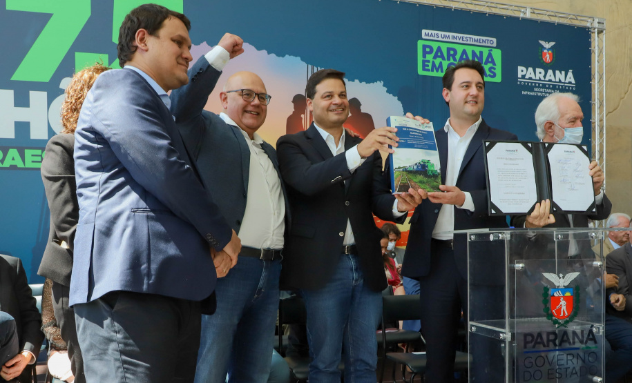 Governo confirma investimentos de R$ 130 milhões em rodovias do Paraná