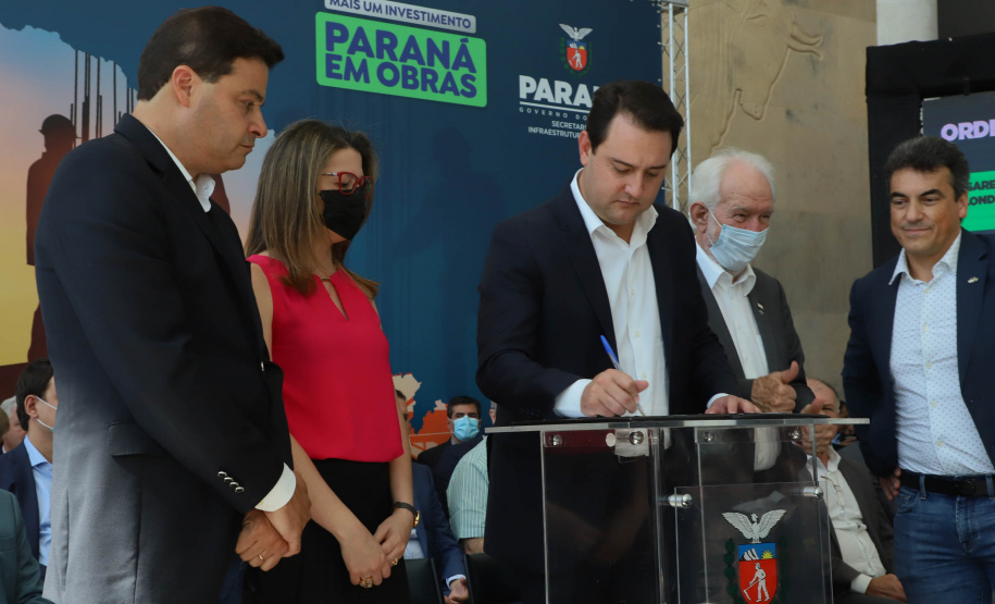 Governo confirma investimentos de R$ 130 milhões em rodovias do Paraná