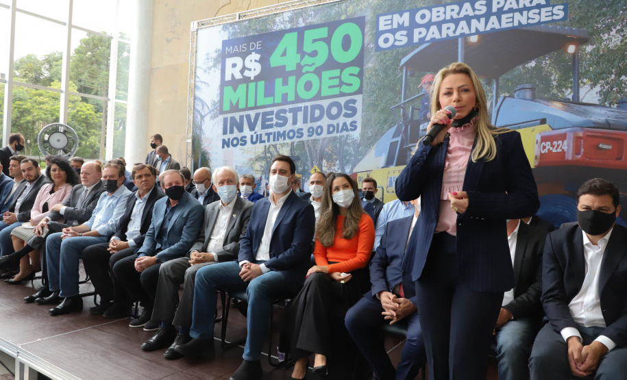 Governador Carlos Massa Ratinho Junior Libera 420 Milhoes para açoes de Desenvolvimento Urbano em quase 300 Municipios do Estado. Foto: Ari Dias/ AEN.