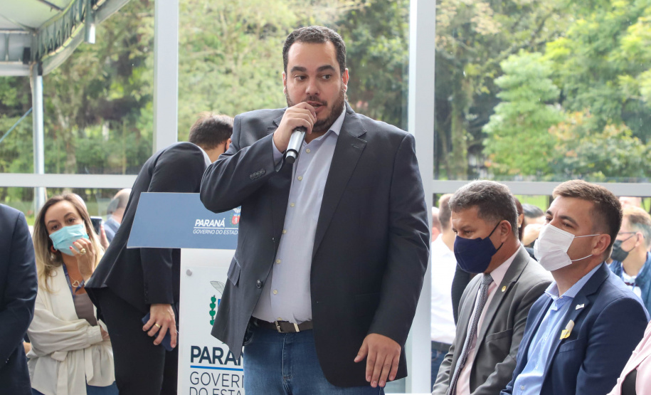 Governador Carlos Massa Ratinho Junior Libera 420 Milhoes para açoes de Desenvolvimento Urbano em quase 300 Municipios do Estado. Foto: Ari Dias/ AEN.