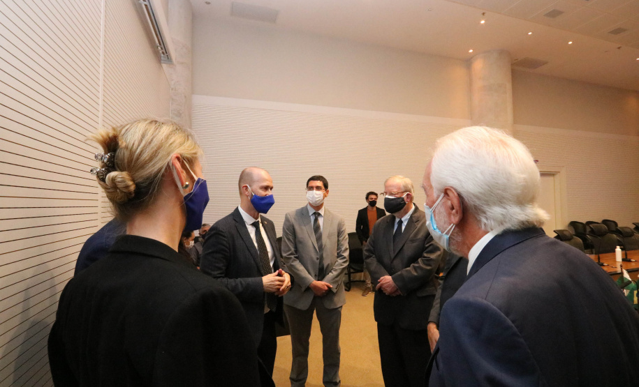 Paraná busca parceria com a Finlândia para modernizar educação