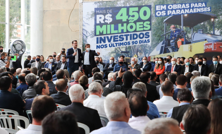 Governo investe mais de R$ 450 milhões em obras urbanas nos municípios do Paraná