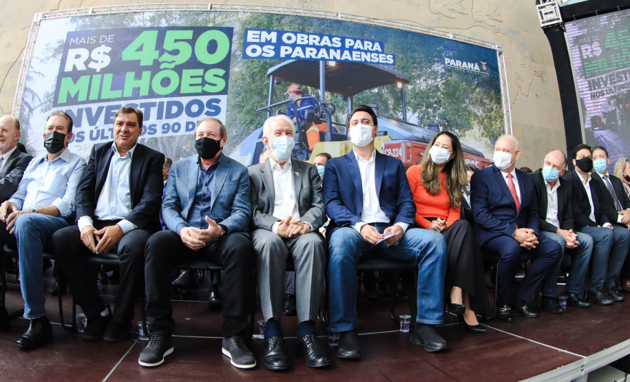 Governo investe mais de R$ 450 milhões em obras urbanas nos municípios do Paraná