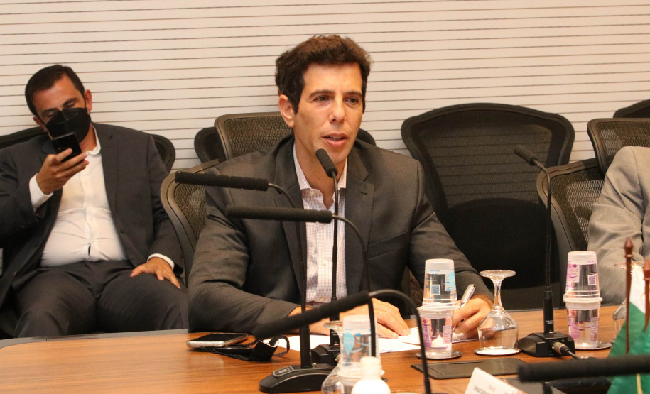 Paraná busca parceria com a Finlândia para modernizar educação