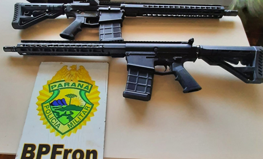 BPFRON apreende dois fuzis durante abordagem a ônibus em Medianeira (PR), no Oeste do estado
