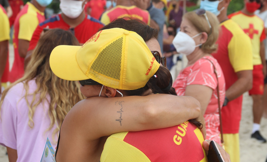 Corpo de Bombeiros forma 55 guarda-vidas civis voluntários no litoral