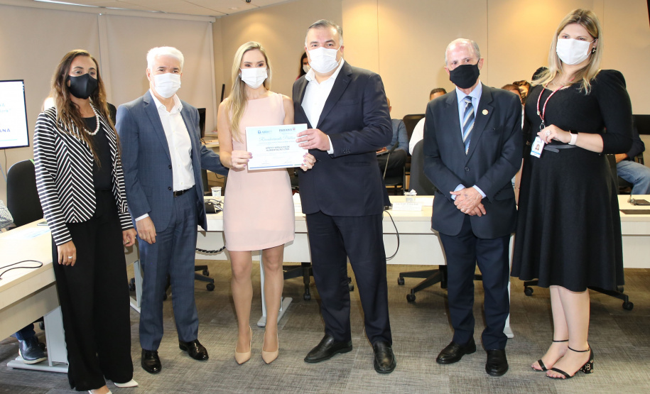 Secretaria de Justiça, Família e Trabalho homenageia as 100 melhores empresas para trabalhar no Paraná