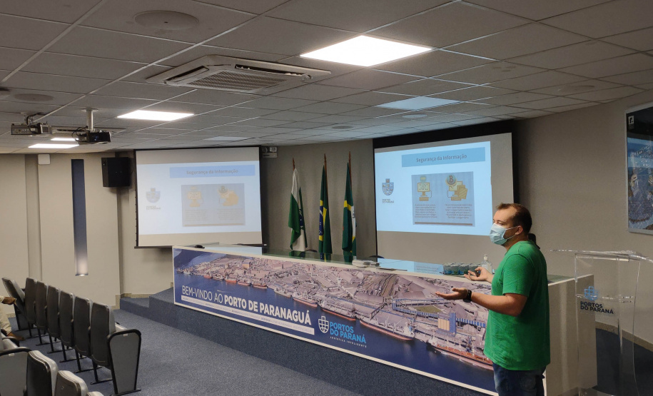 Portos do Paraná capacita empregados contra ataques cibernéticos