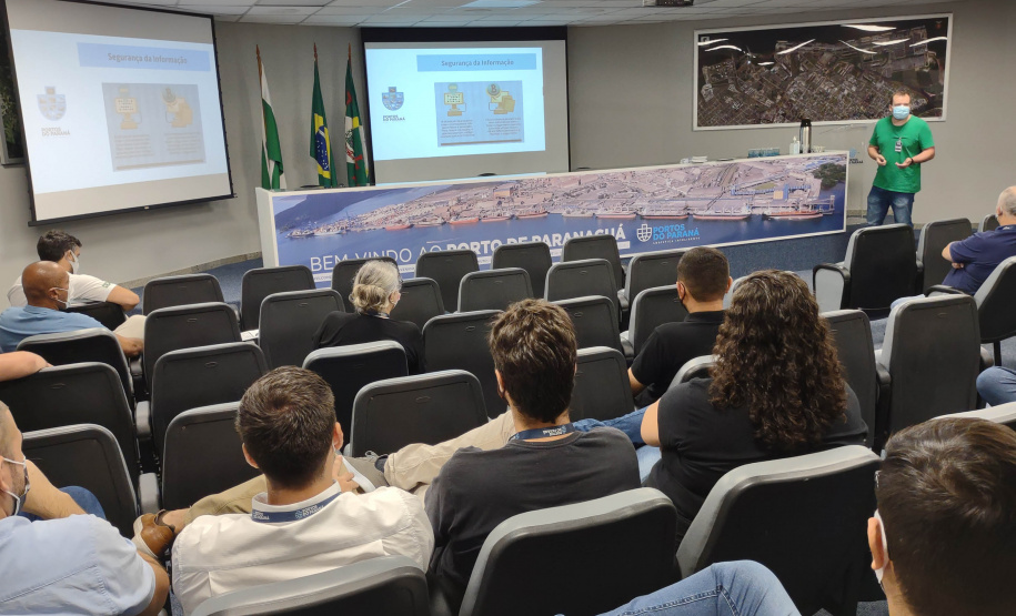 Portos do Paraná capacita empregados contra ataques cibernéticos