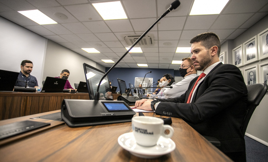 Audiência debate área de granéis sólidos vegetais no Porto de Paranaguá