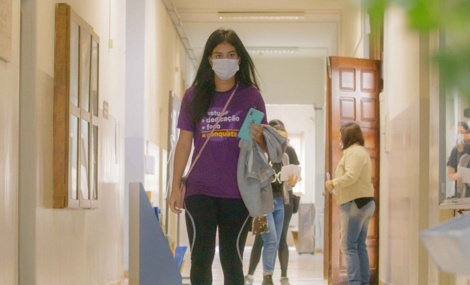 Sonho de ser UEPG leva mais de 4 mil candidatos a realizarem Vestibular de Outono