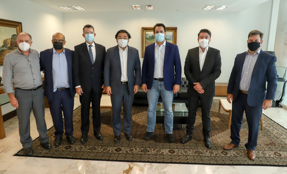O governador Carlos Massa Ratinho Junior recebe nesta segunda-feira(7), o Presidente da Renault do Brasil, Ricardo Gondo  e o  Presidente da Renault para a América Latina,  Luiz Pedrucci