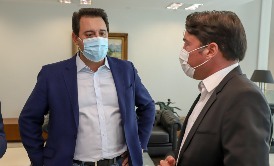 O governador Carlos Massa Ratinho Junior recebe nesta segunda-feira(7), o Presidente da Renault do Brasil, Ricardo Gondo  e o  Presidente da Renault para a América Latina,  Luiz Pedrucci