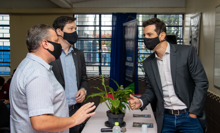 Estado inicia projeto de Postos Avançados da Agência do Trabalhador em colégios estaduais