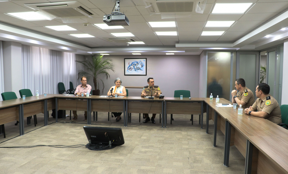 Sesp e Uniasselvi oferecem seminário para policiais integrantes de cursos de especialização e atualização profissional