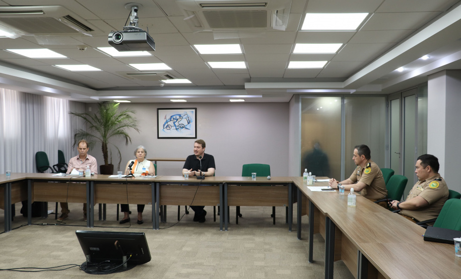 Sesp e Uniasselvi oferecem seminário para policiais integrantes de cursos de especialização e atualização profissional