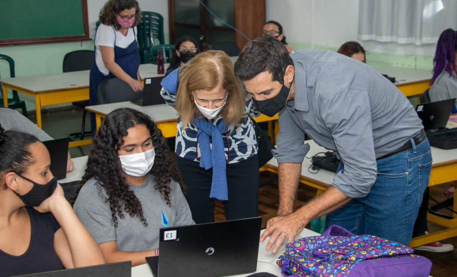 Professora de Harvard e ex-diretora de Educação do Banco Mundial palestra para educadores da Seed-PR