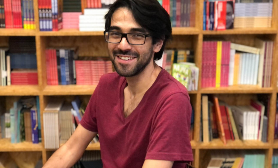 Biblioteca Pública do Paraná comemora 165 anos com programação especial