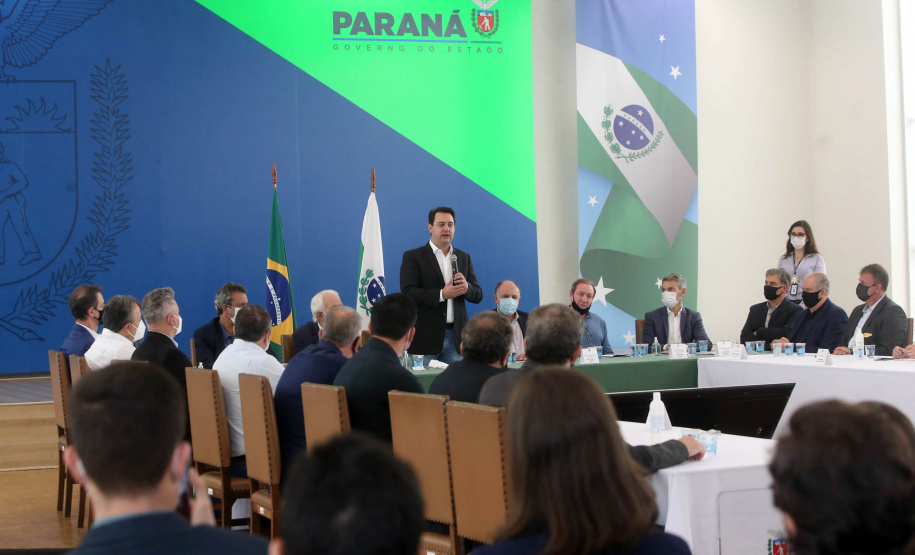 Governador Carlos Massa Ratinho Junior atualizou as regras de ocupação territorial das áreas de mananciais de abastecimento de água situadas na Região Metropolitana de Curitiba (RMC).