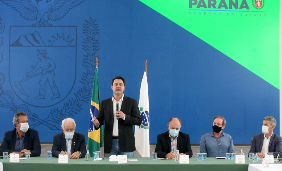 Governador Carlos Massa Ratinho Junior atualizou as regras de ocupação territorial das áreas de mananciais de abastecimento de água situadas na Região Metropolitana de Curitiba (RMC).