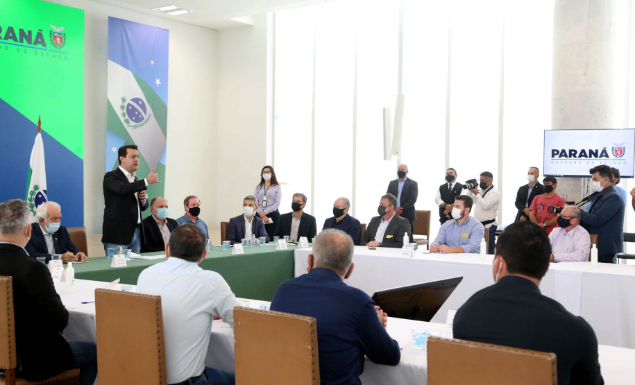 Governador Carlos Massa Ratinho Junior atualizou as regras de ocupação territorial das áreas de mananciais de abastecimento de água situadas na Região Metropolitana de Curitiba (RMC).