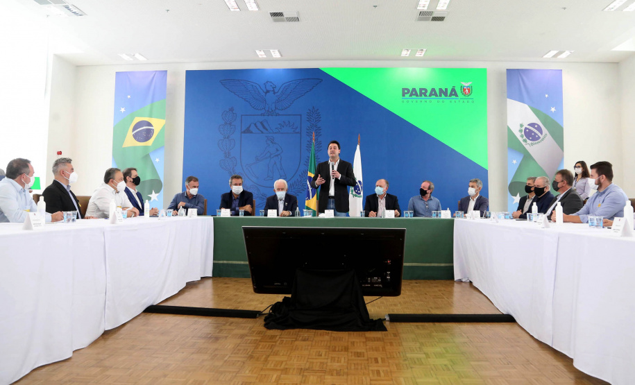 Governador Carlos Massa Ratinho Junior atualizou as regras de ocupação territorial das áreas de mananciais de abastecimento de água situadas na Região Metropolitana de Curitiba (RMC).