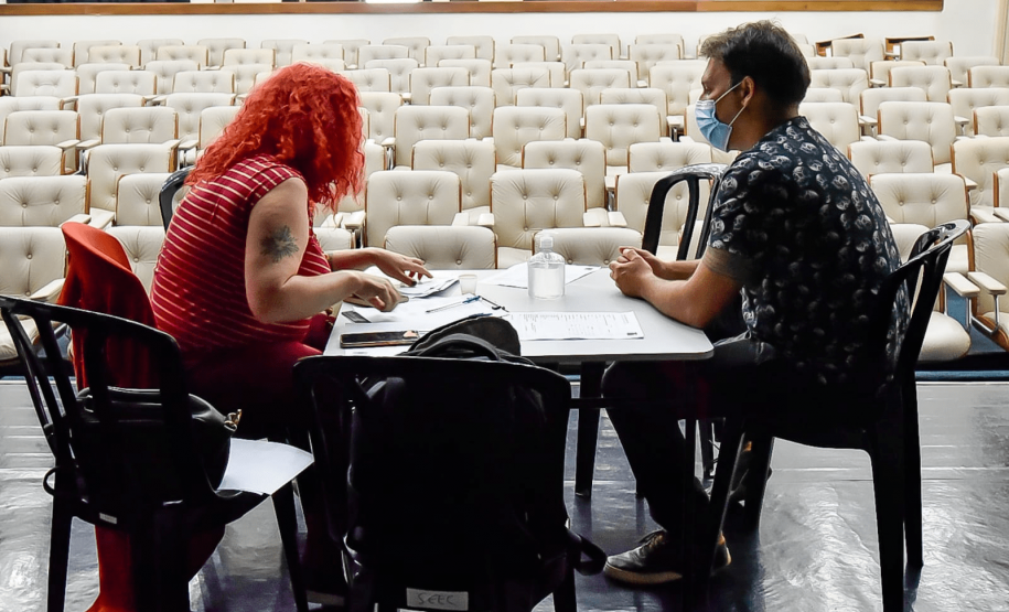 Agência do Trabalhador da Cultura selecionou 90% da equipe técnica do Festival de Teatro de Curitiba