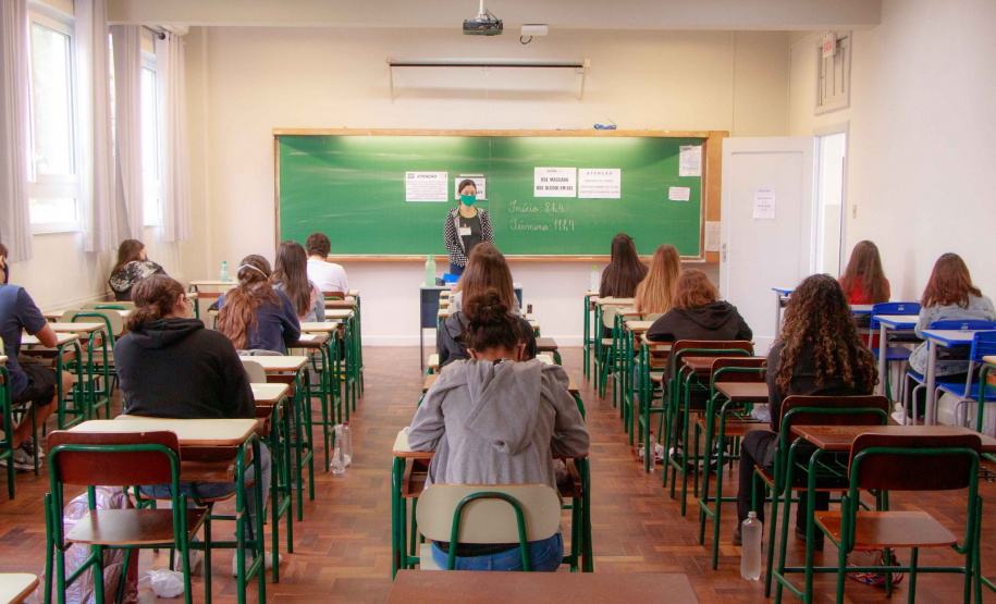Sonho de ser UEPG leva mais de 4 mil candidatos a realizarem Vestibular de Outono