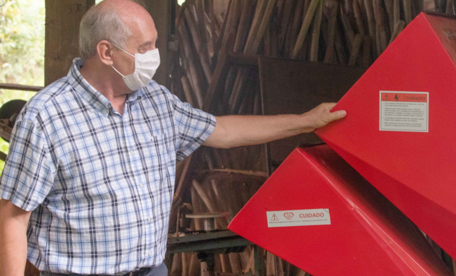 Parceria entre Hospital Universitário e Colégio Agrícola inicia produção de ervas terapêuticas