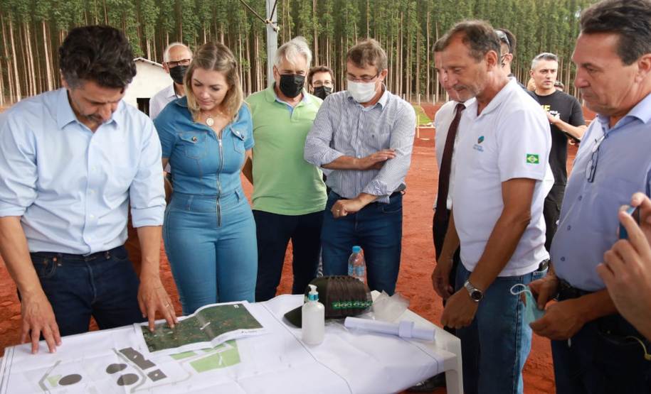 Governo do Paraná recebe ministro do Meio Ambiente no Oeste do Estado