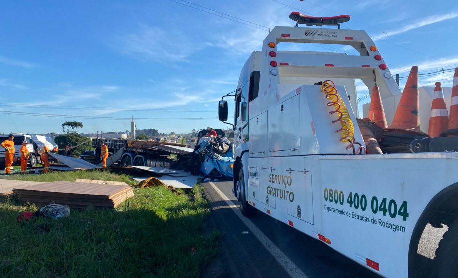 Guinchos e 0800 no lote 4 do anel de integração