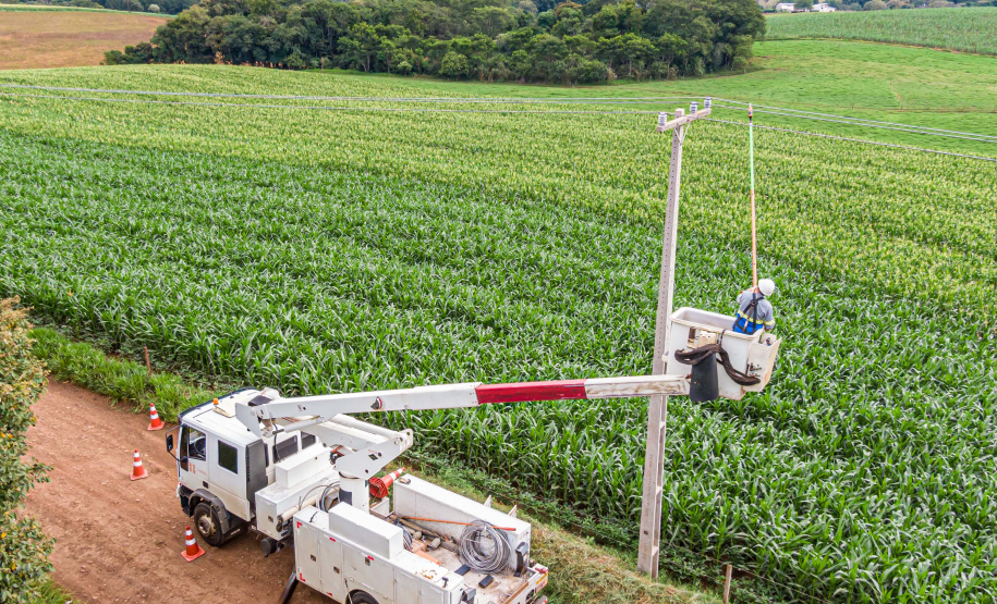 Novas subestações e outras obras fortalecem atendimento aos paranaenses