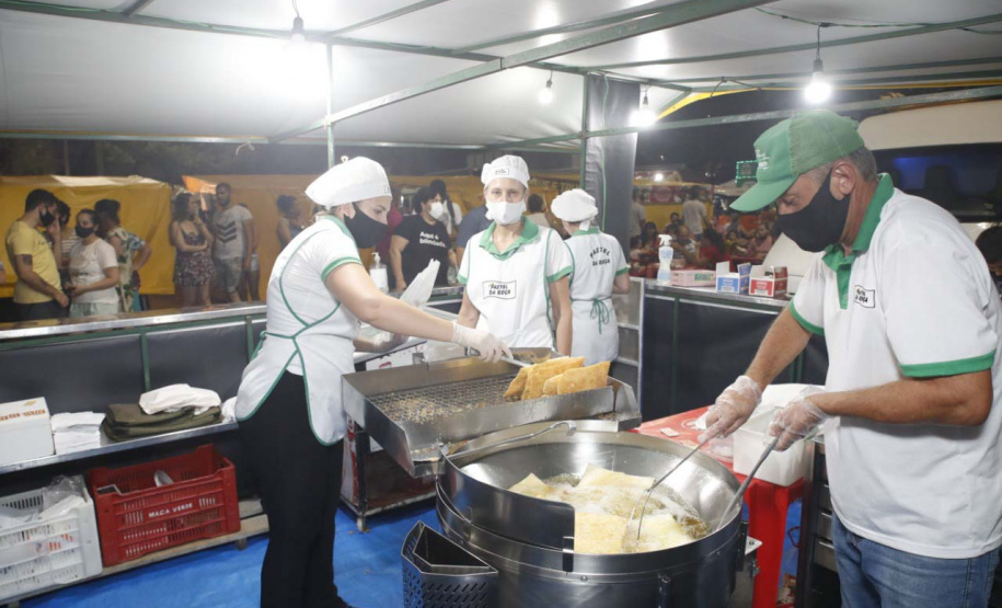 Entre as 82 ações nesse período está a revitalização da Praça Wilson Joffre, em Cascavel, na região Oeste.