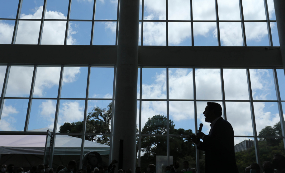 Estado investirá R$ 250 milhões em saúde nos municípios, maior pacote da história do Paraná