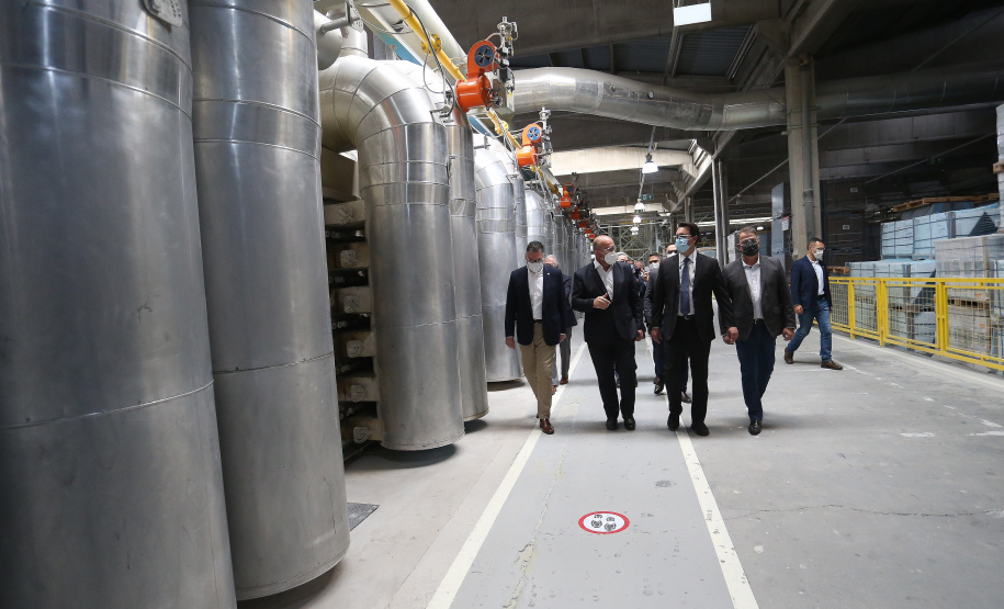 Governador Carlos Massa Ratinho Junior Visita a Fabrica da Incepa em Campo Largo.