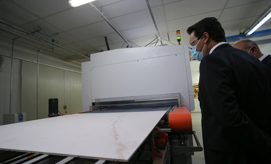 Governador Carlos Massa Ratinho Junior Visita a Fabrica da Incepa em Campo Largo.